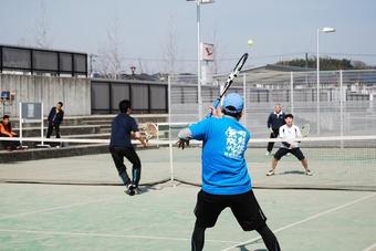 「第12回NaraTomi テニス大会」を開催しました