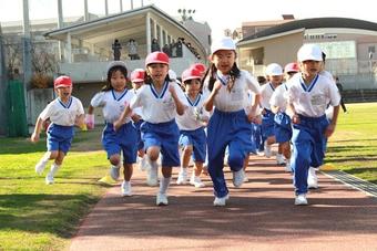 「プライマリーマラソン大会」を行いました