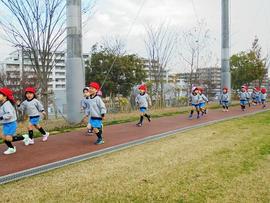 ミニマラソン大会を行いました