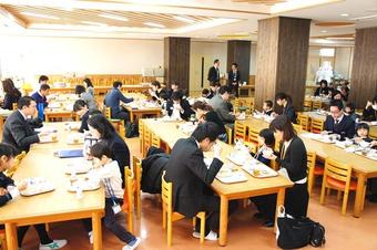 冬の授業見学会＆給食試食会を行いました