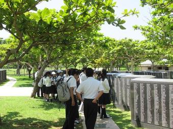 Ｙ1(中3)学年が沖縄宿泊研修に行ってきました