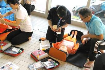 教職員対象の救急法講習会を実施しました