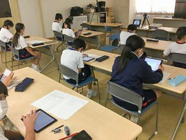 Ｍ２生対象のプログラミング特別講座が行われました
