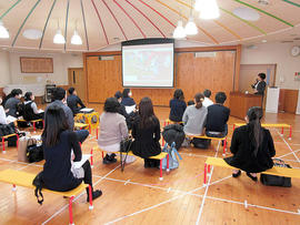 体験入園と2歳児保育入会説明会を行いました