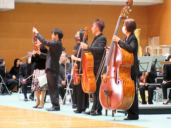 関西フィルハーモニー管弦楽団鑑賞会を行いました