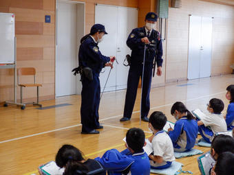 ゲストティーチャー授業！～警察官～