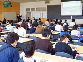 中学校見学会を行いました