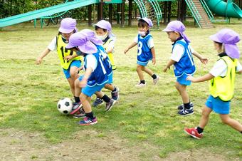 「体育の先生と遊ぼう」を行いました