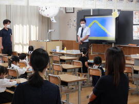 年中・年少児対象　秋の体験授業を行いました