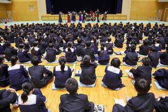 芸術鑑賞会を開催しました