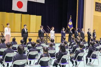 令和4年度奈良学園小学校入学式を行いました