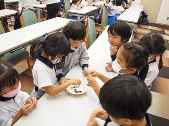 年長児が秋の園外保育に行きました