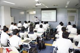 【進路指導】大学模擬授業を実施しました