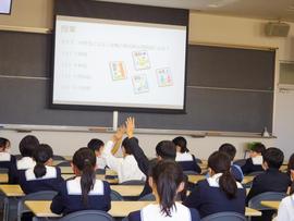 「学校生活を語る会」を行いました