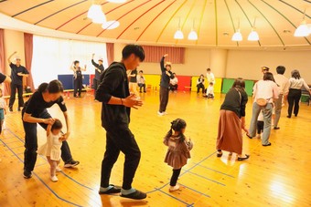 体験入園るんるんなとみんを開催しました
