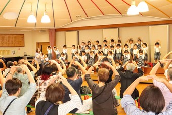 敬老の日の参観を行いました
