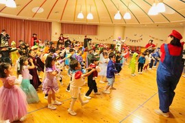 ハロウィンパーティを行いました