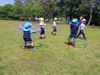 年中児・年長児が春の遠足に出かけました