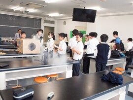 学校見学会を開催しました