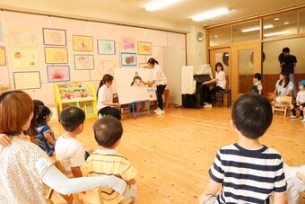 体験入園るんるんなとみんを開催しました