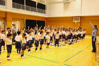 交通安全教室を行いました