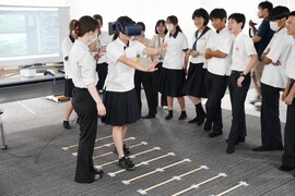 【進路指導】大学探訪（医療系）を実施しました