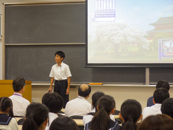 M4学年で校内プレゼンテーションコンテストを行いました