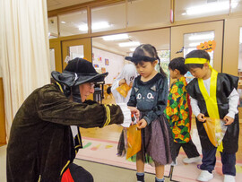ハロウィンパーティーを行いました