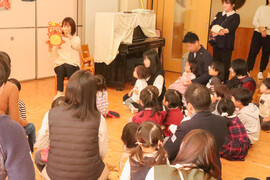 体験入園、2歳児・満3歳児保育いちご組入会説明会を行いました