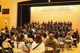 M1M2音楽発表会を行いました