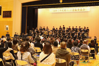 M1M2音楽発表会を行いました