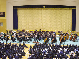 芸術鑑賞会でオーケストラ公演を楽しみました