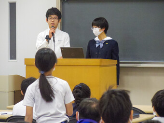 生徒から児童へ学校生活を語る会を行いました