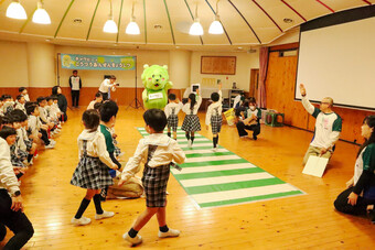 交通安全教室を行いました