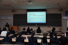 【進路指導】医学部探訪を実施しました