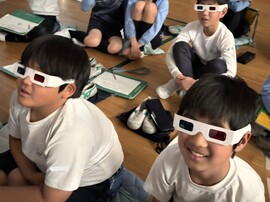 Ｐ４生が感動！宇宙を学ぶ理科特別授業