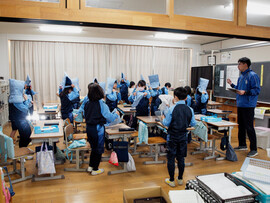 小中高合同地震防火避難訓練を行いました