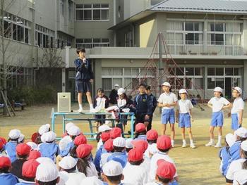 小学校全体遊び「ならとみ合戦冬の陣」