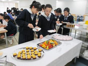 M2卒業給食