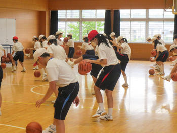 全学年、体力づくりです！