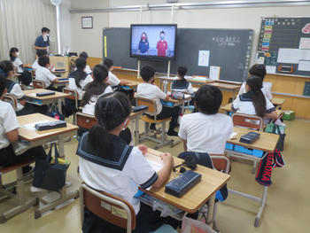 メリノール校とのオンライン学校紹介