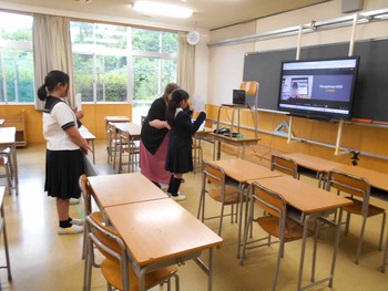 ハワイの小学生との交流学習