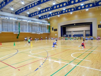 大接戦！ 学年対抗リレー