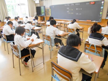１学期 中間考査始まる