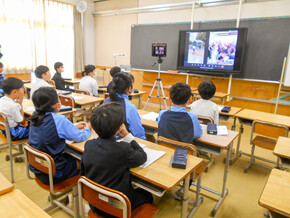 メリノール校とのオンライン交流