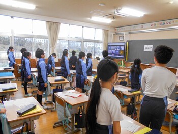 P朝礼で論語から学ぶ