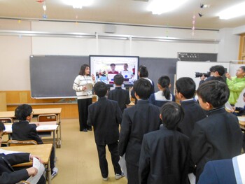 ハワイの姉妹校とのオンライン交流