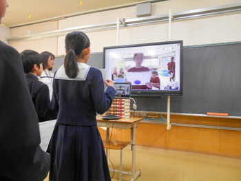 ハワイの姉妹校とのオンライン交流