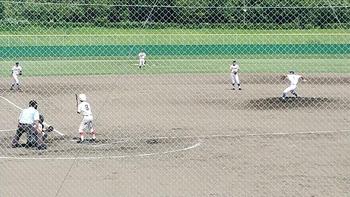 部活動公式戦の応援、学習合宿の激励①