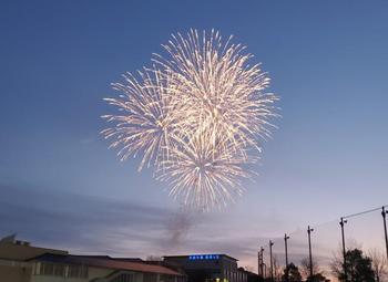 打ち上げ花火鑑賞会開催